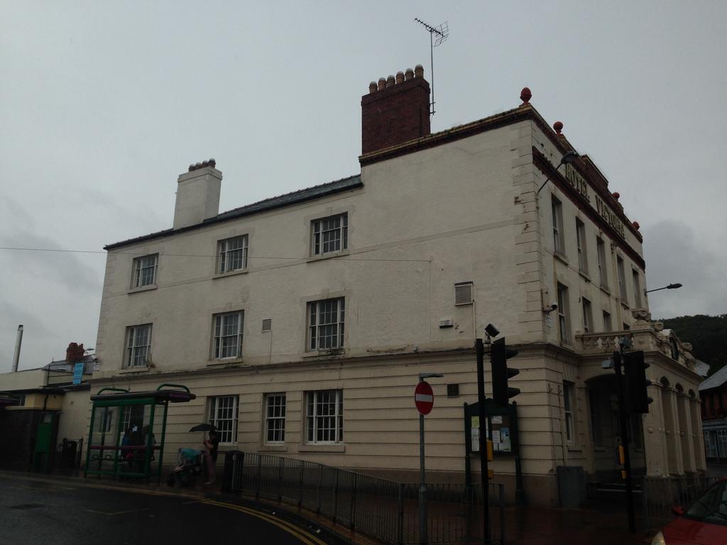 Victoria hotel Holywell  Exterior foto