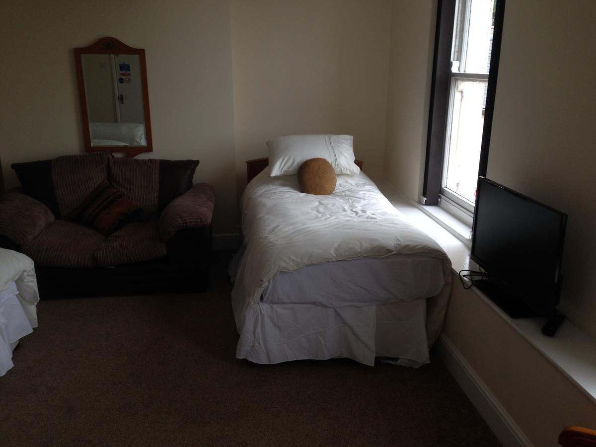 Victoria hotel Holywell  Habitación foto
